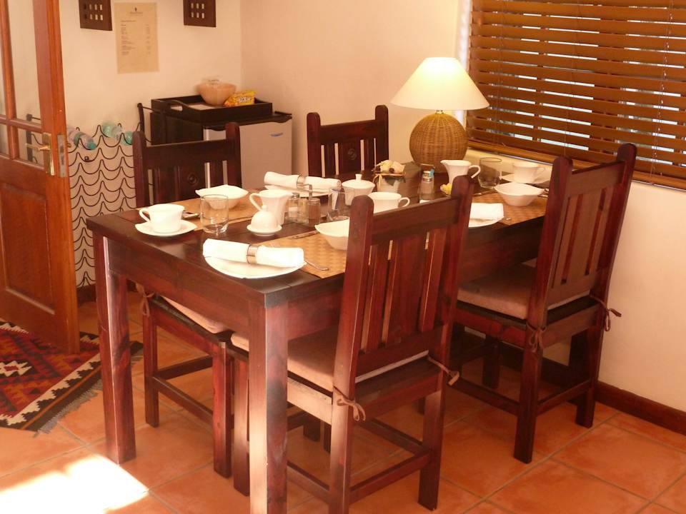 Unser Früstückstisch AmaKhosi Guesthouse