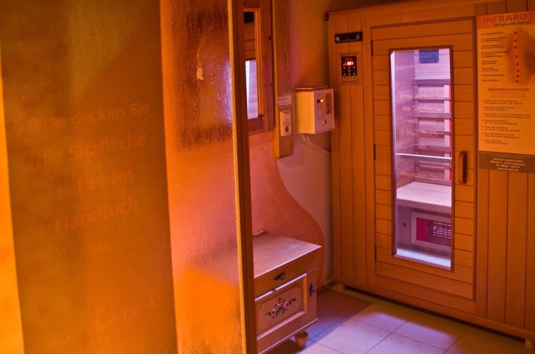 Ruhe Oase mit Infrarotwärmekabine Schedlbauernhof