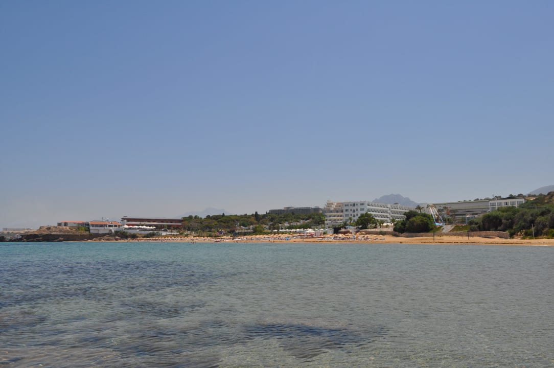 Widok na restauracje główna Acapulco Beach Club & Resort