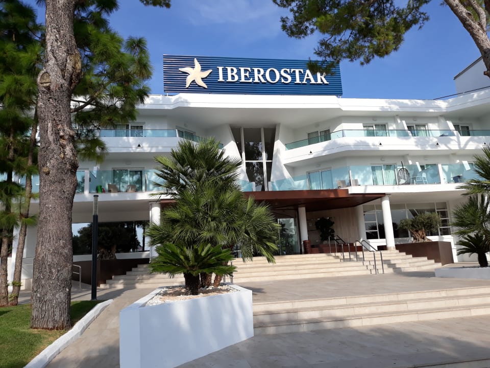 Außenansicht Iberostar Waves Playa de Muro