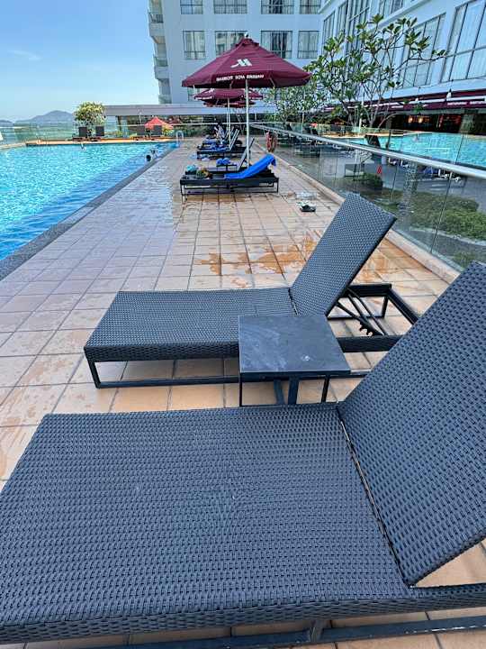 Pool Kota Kinabalu Marriott Hotel