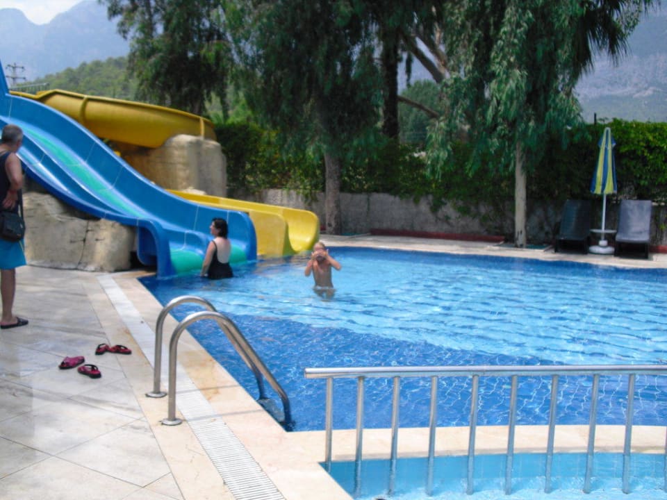 Pool für Kinder, mittags schön Schatten Greenwood Kemer Resort
