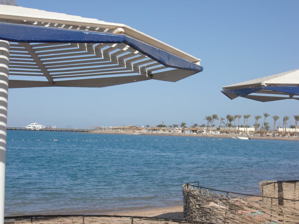 Aussicht vom Hotelstrand Pickalbatros Dana Beach Resort - Hurghada