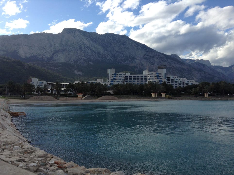 Hauptgebäude Rixos Sungate