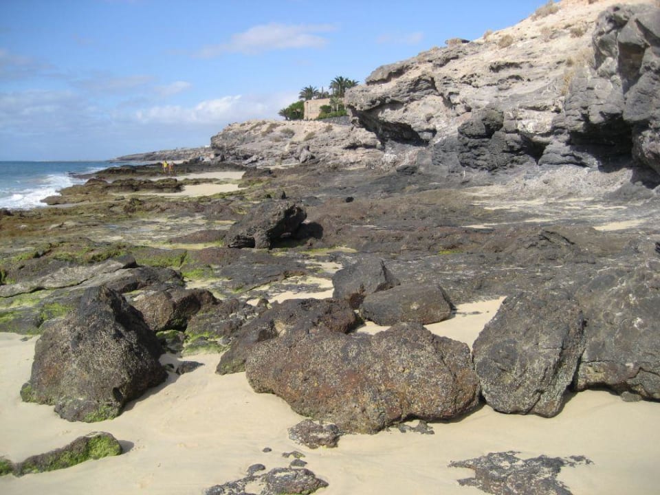 Diese Felsen müssen überwunden werden SBH Crystal Beach Hotel & Suites