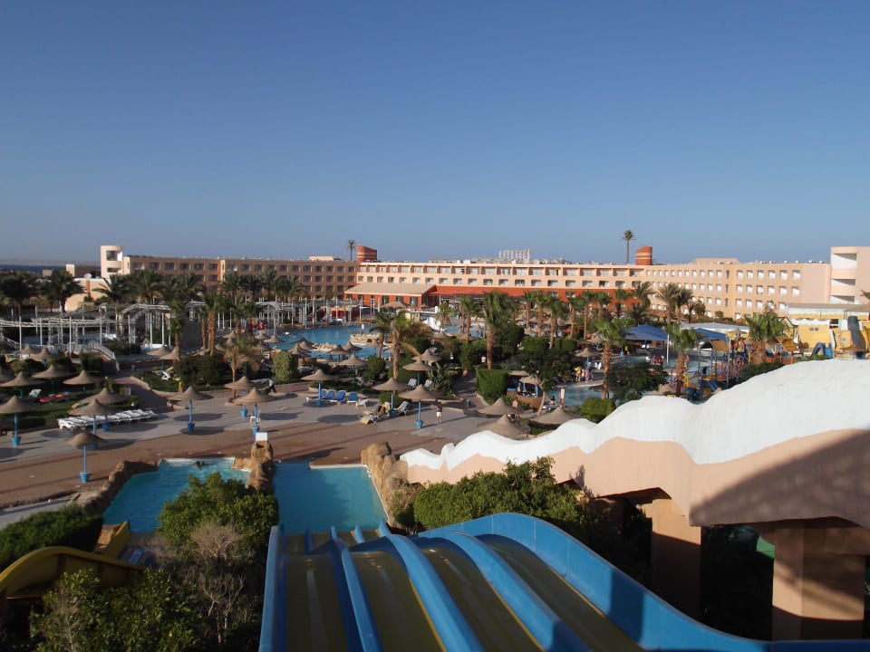 Die Rutschen des Aquaparkes Titanic Resort & Aqua Park