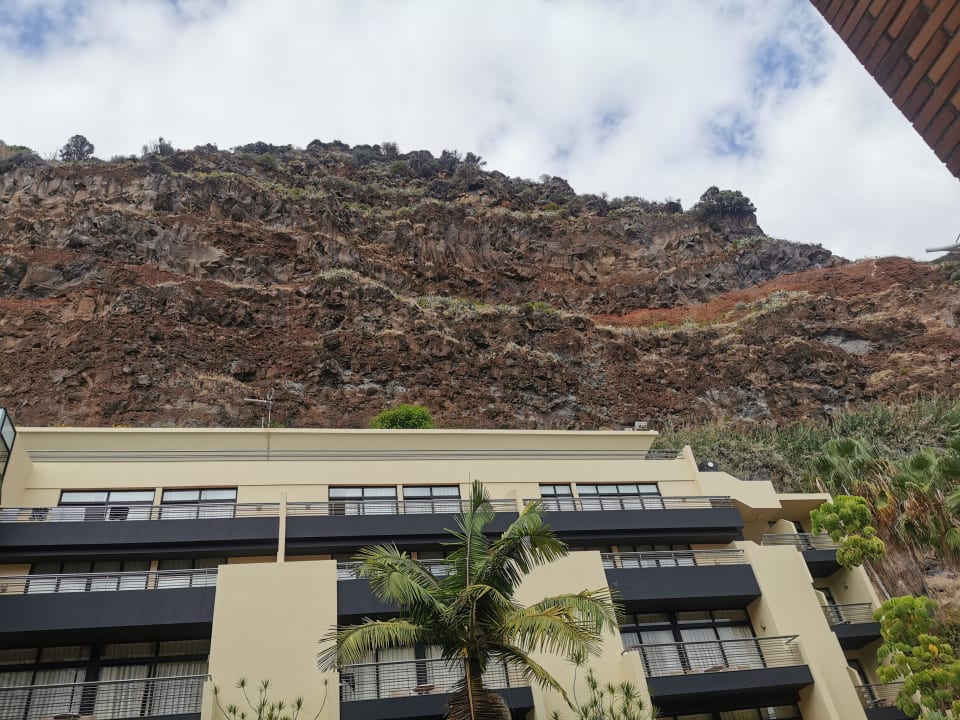 Außenansicht Calheta Beach