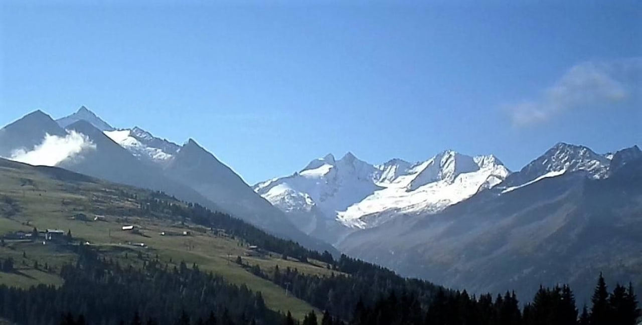 Die schöne Bergen zum Wandern Hotel Waldhof