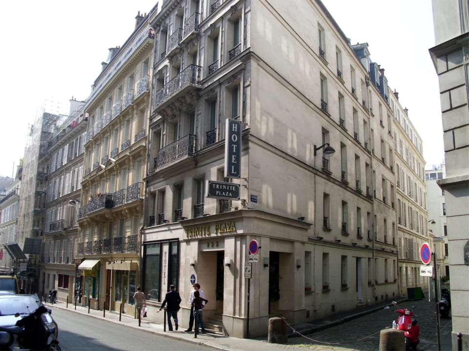 Ansicht von der Strassenseite Trinité Haussmann