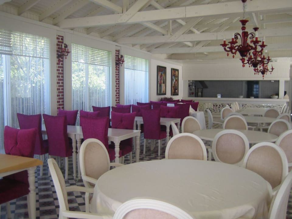 Restaurant Side Star Beach