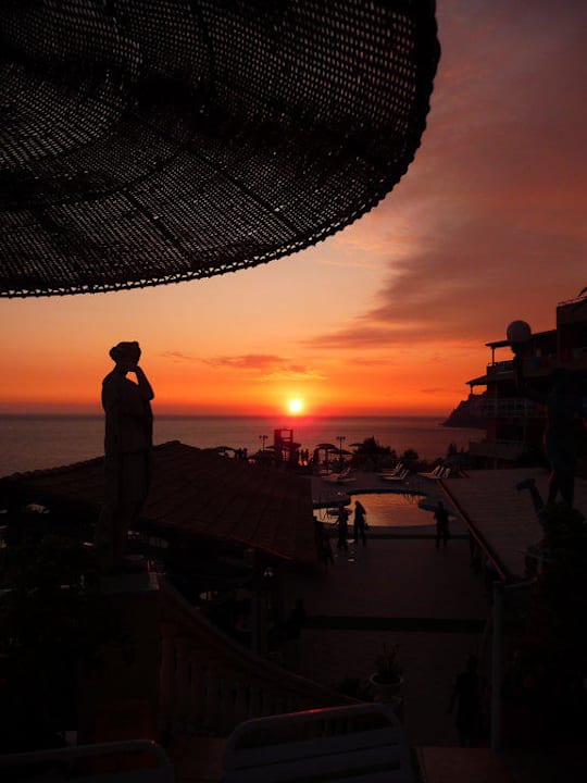 Sonnenuntergang Hotel Ambiente Palace