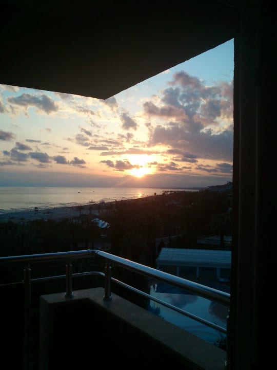 Sonnenuntergang Hotel Terrace Beach Resort