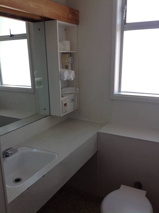 Badezimmer, recht veraltet The Grosvenor Hotel