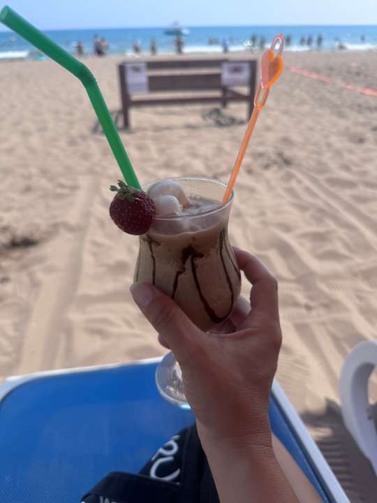 Strand Alba Queen Hotel