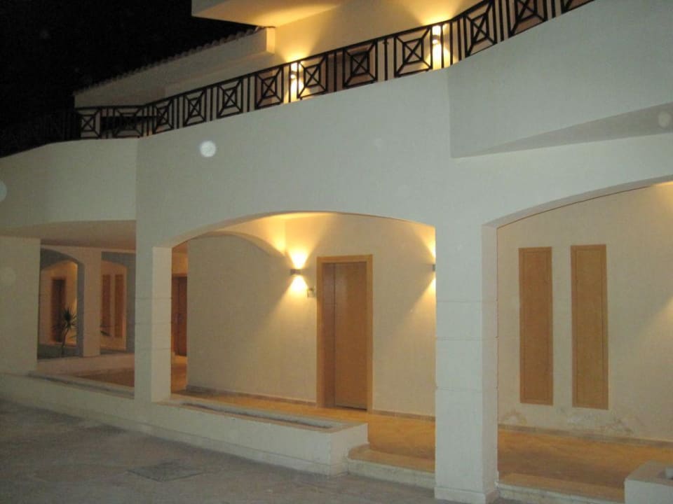 Zimmer Außenansicht Cleopatra Luxury Resort Makadi Bay