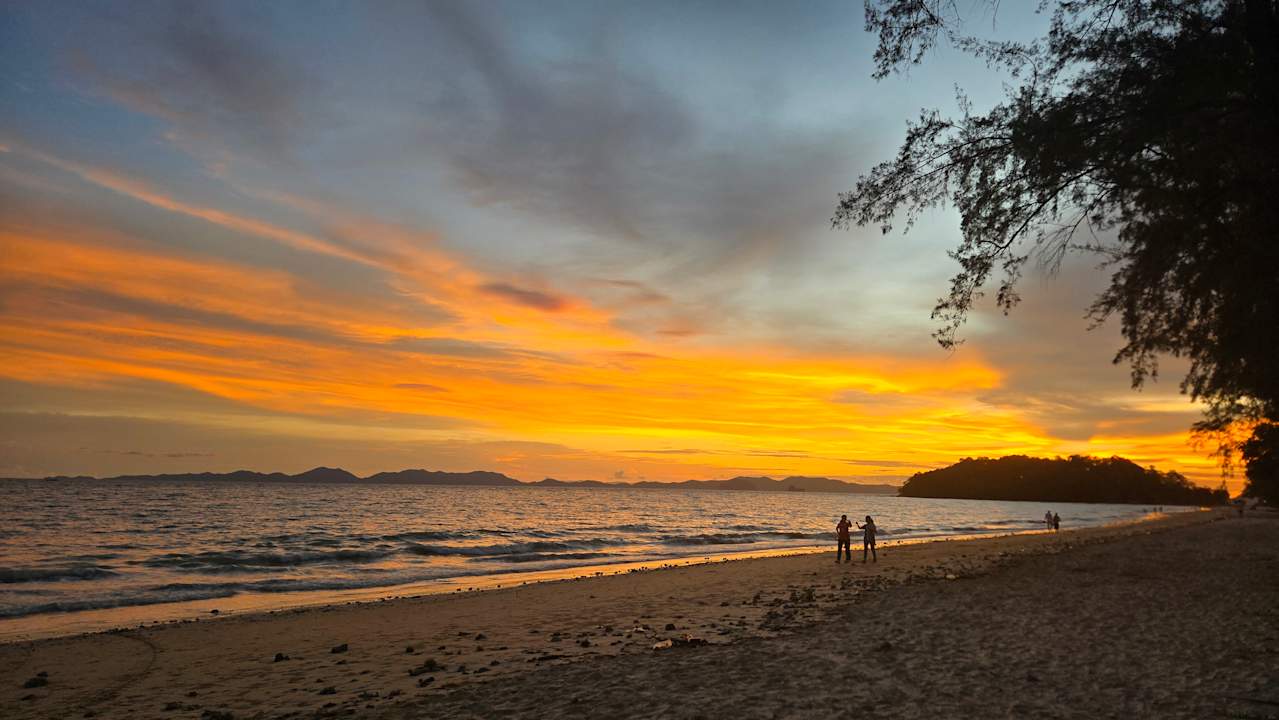 Strand Dusit Thani Krabi Beach Resort