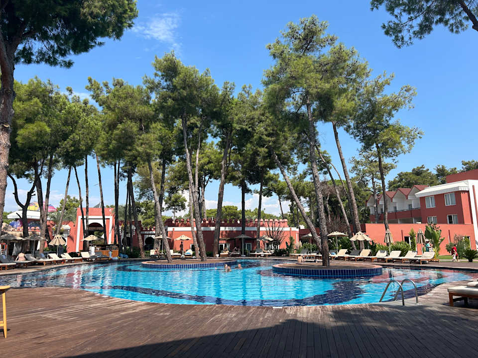 Pool Rixos Park Belek - The Land of Legends Access