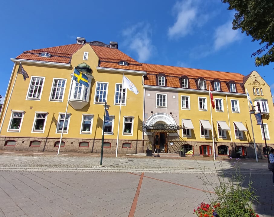 Außenansicht First Hotel Grand Alingsås