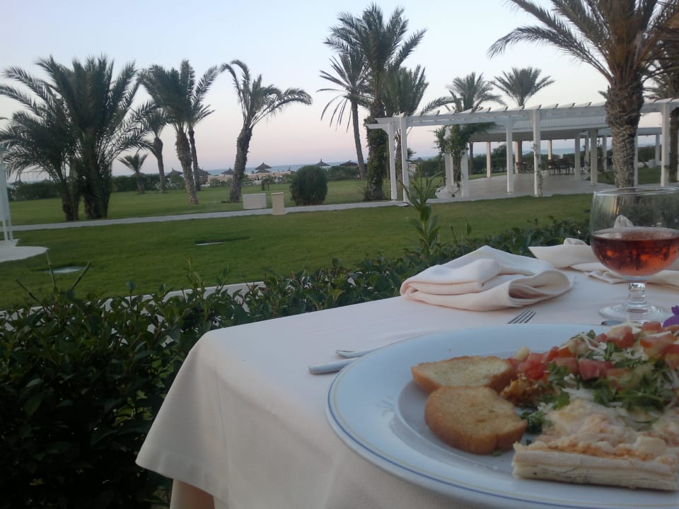 Blick vom Tisch beim Abendessen Iberostar Selection Royal El Mansour