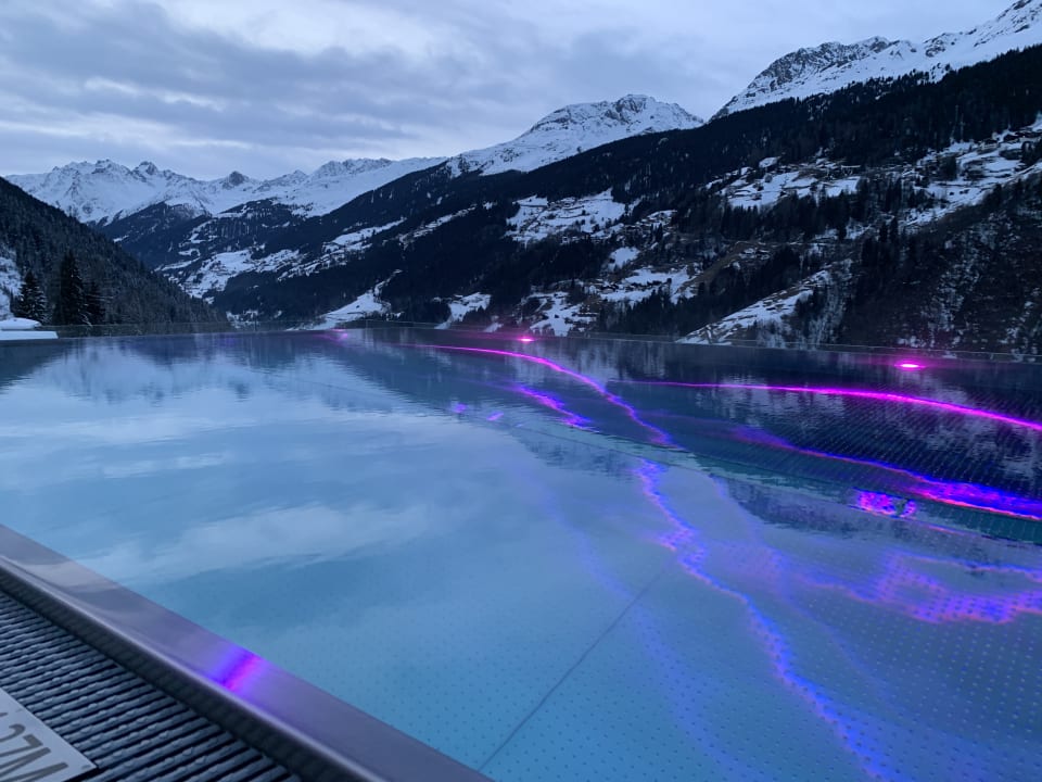 Pool Bergwiesenglück