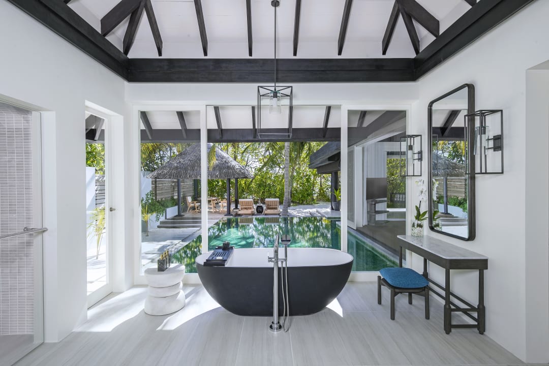 Zimmer Naladhu Private Island Maldives