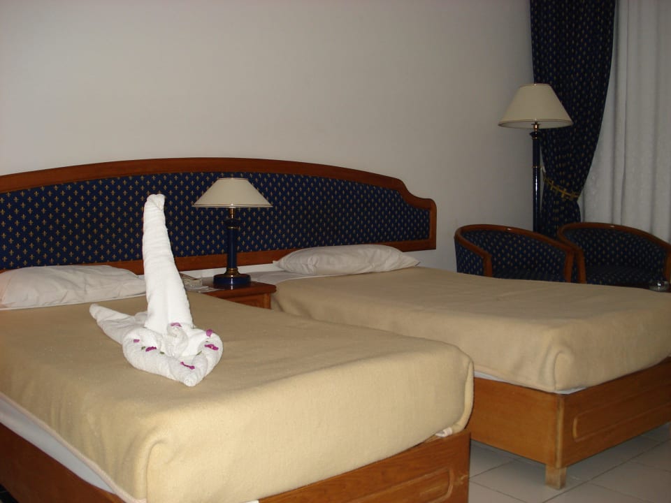 Кровать Desert Rose