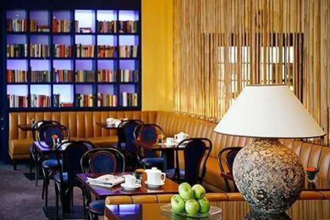 Lobby/Entrance Vienna House Diplomat Prague