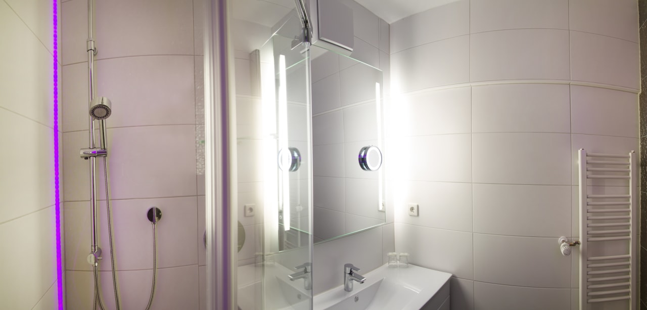 Zimmer Hotel Hellers Twenty Four 1 (24h-Check-In)
