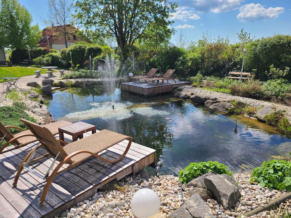 Pool Bergergut - Das Genießerhotel für Paare