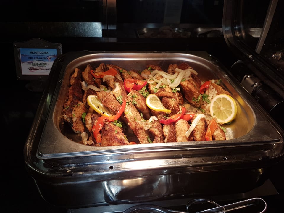 Gastro Limak Lara Deluxe Hotel & Resort