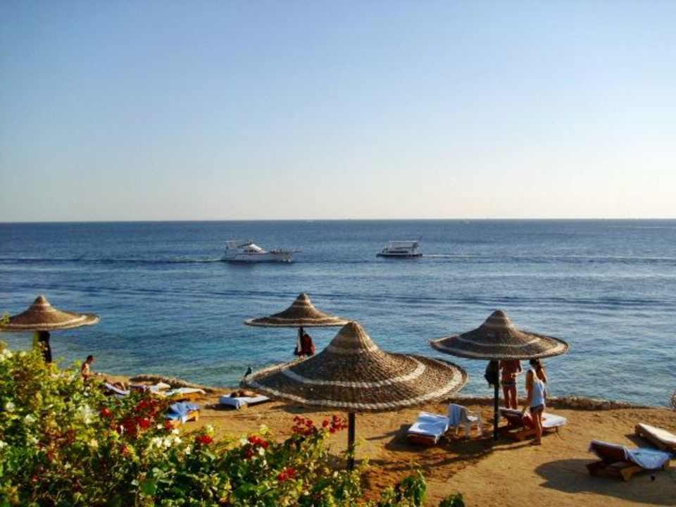 Strand mit Blick auf Meer Siva Sharm