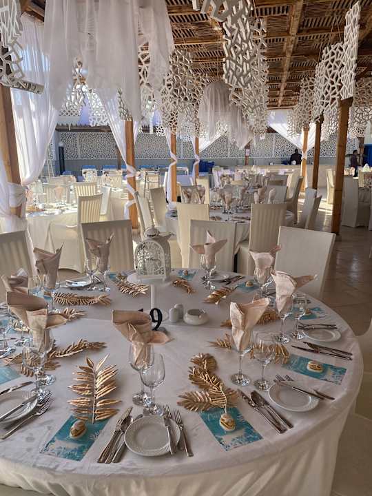 Gastro The Breakers Diving & Surfing Lodge