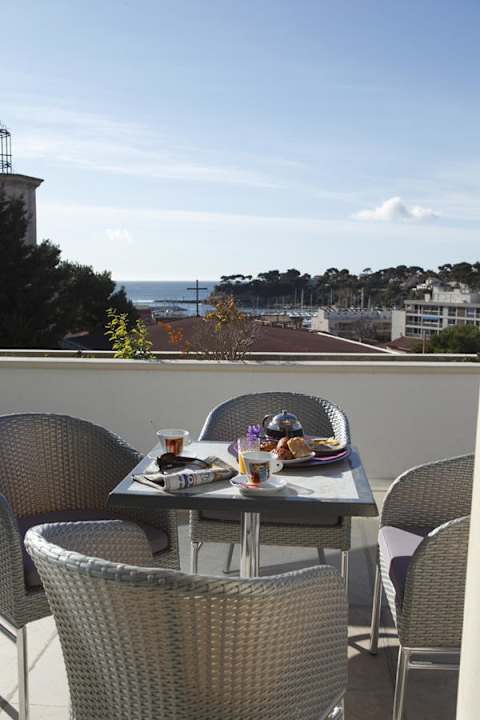 Vue extérieure Résidence Adonis Carry le Rouet Adriana