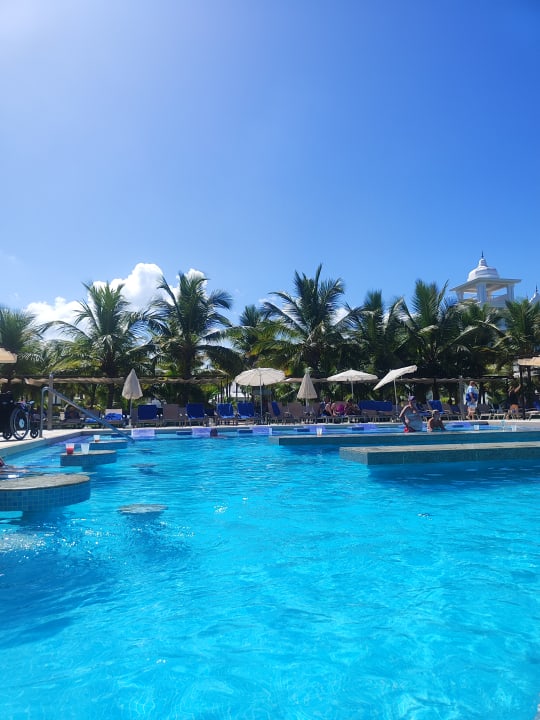 Pool Hotel Riu Palace Punta Cana