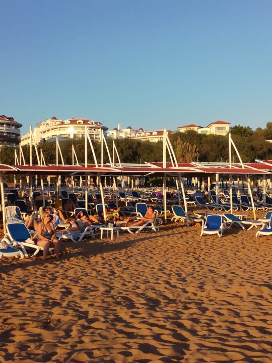 Strand Alba Queen Hotel