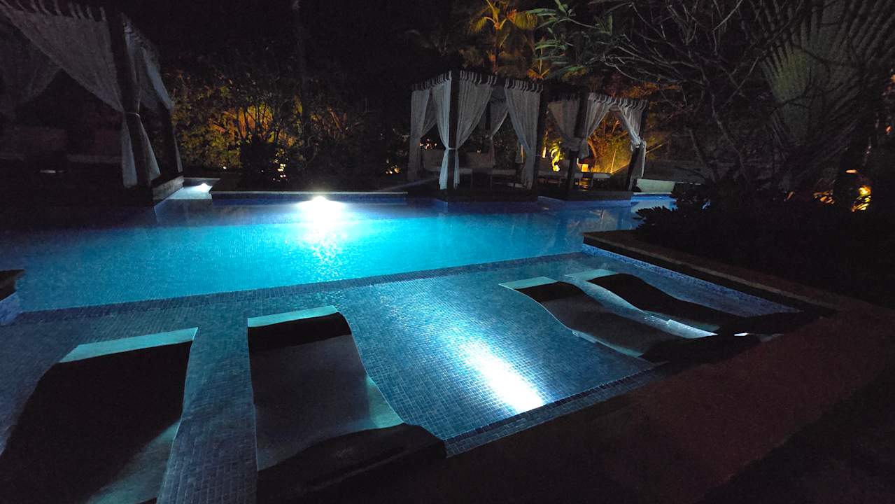 Pool Secrets Royal Beach Punta Cana - Adults only