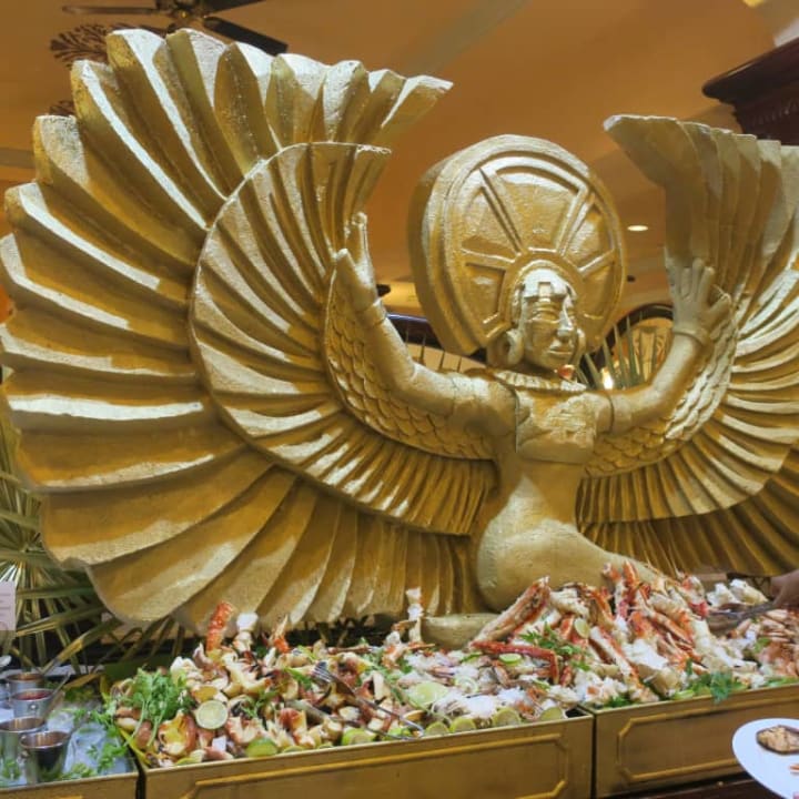 Dekoracja noworocznaPysznie przygotowane owoce mor Hotel Riu Palace Riviera Maya