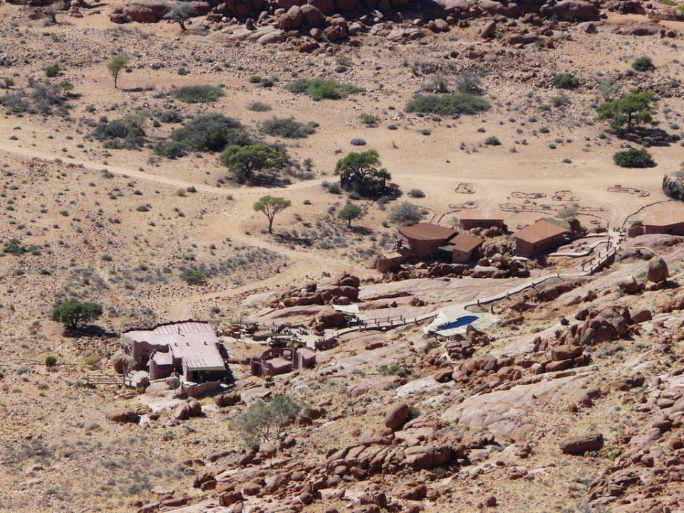 Lodge von oben Fest Inn Fels Farm-Lodge