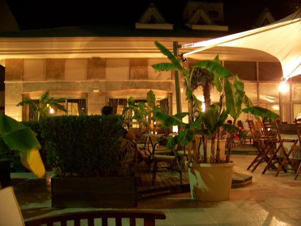 Die Aussenbar Can Garden Resort