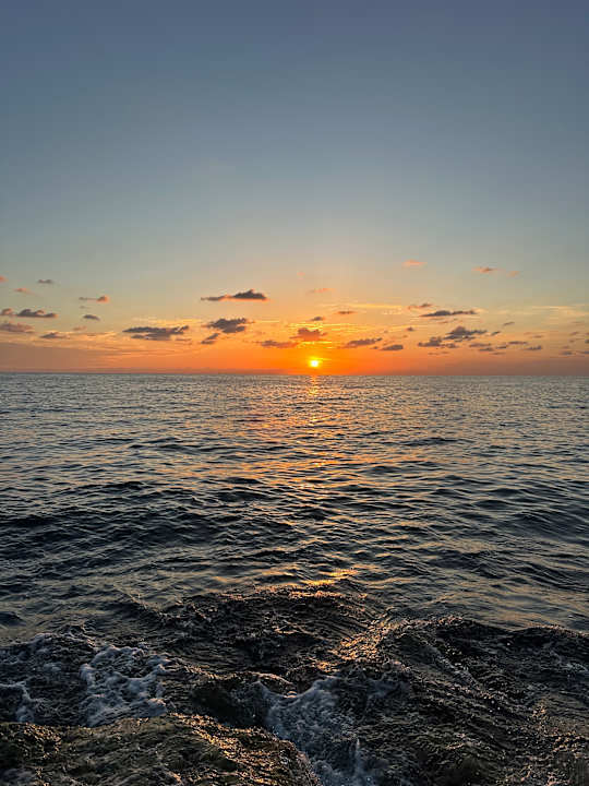 Strand Rubi Platinum Sign