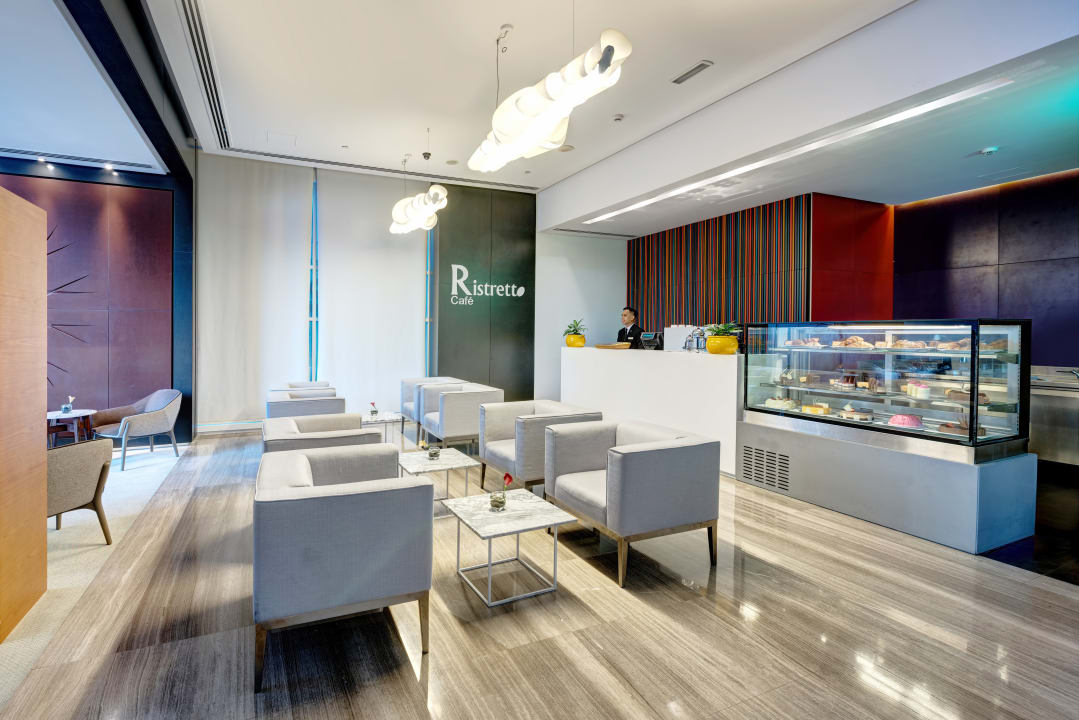 Lobby The Act Hotel - Sharjah