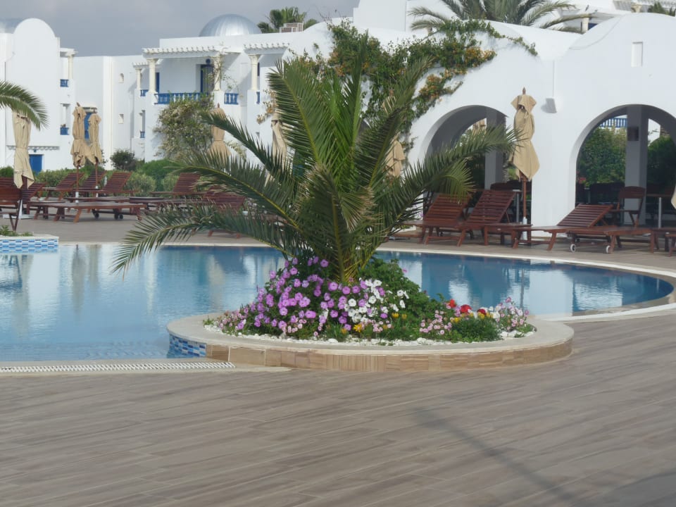 Außenansicht Club Salammbô Hammamet