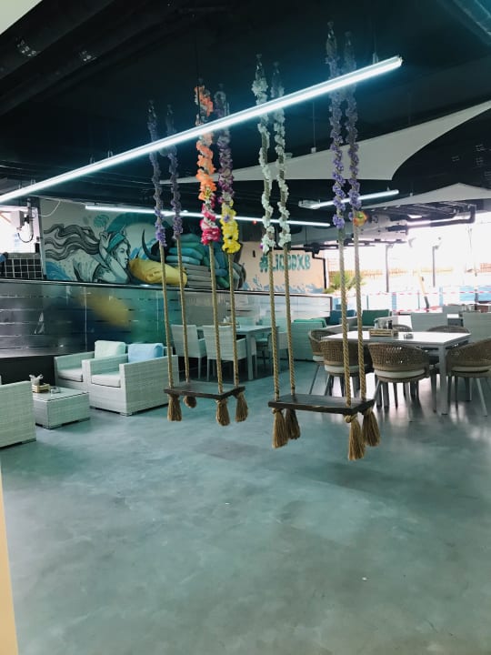 Gastro Tryp by Wyndham Dubai