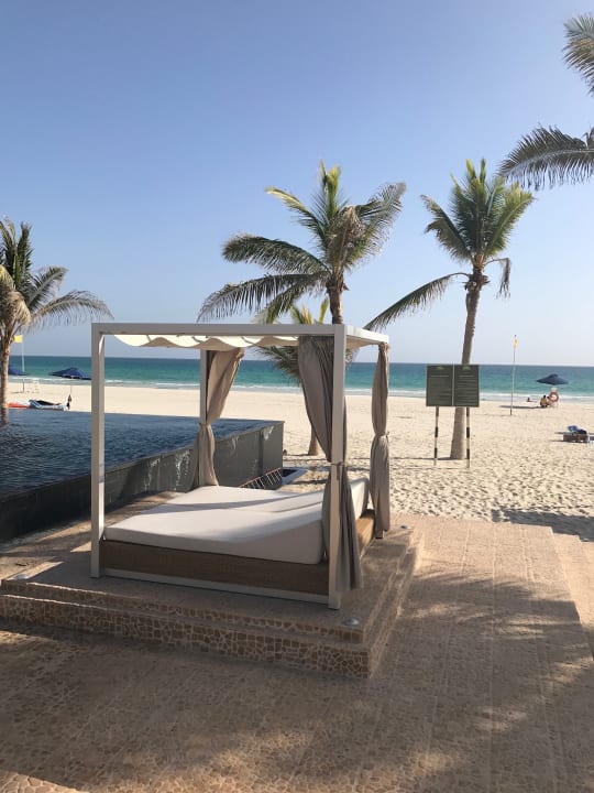 Strand Al Baleed Resort Salalah by Anantara