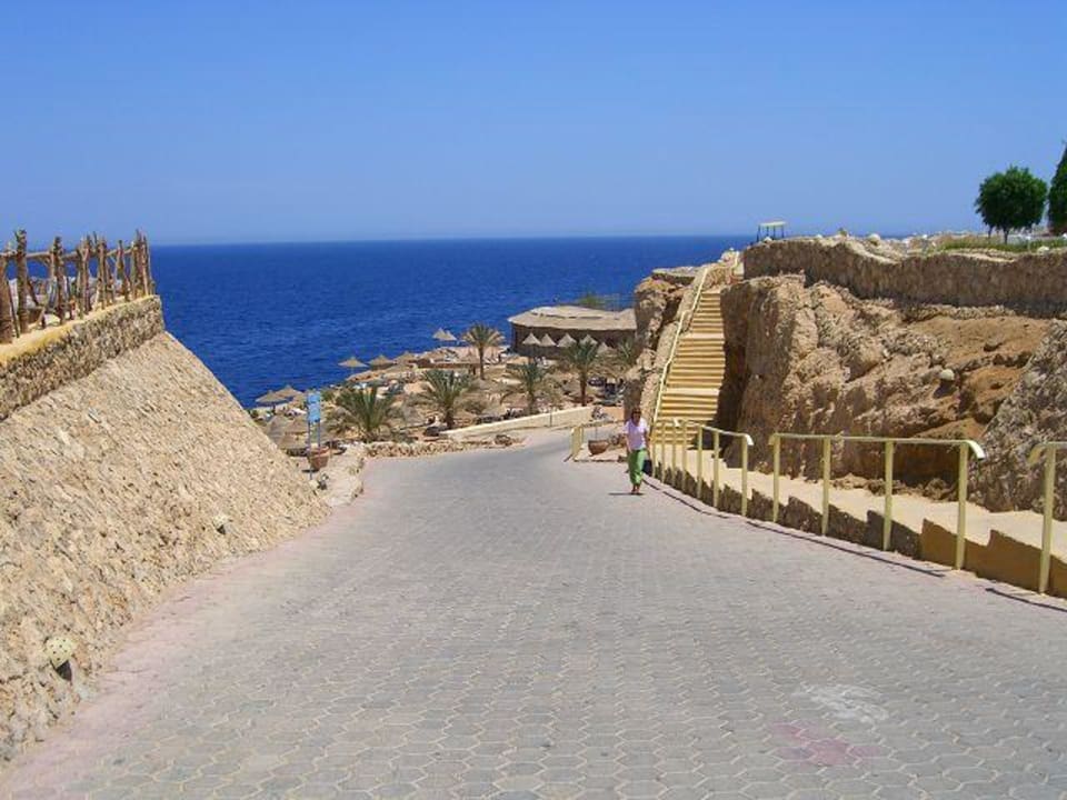 Der (lange) Weg zum Strand Dreams Vacation Resort