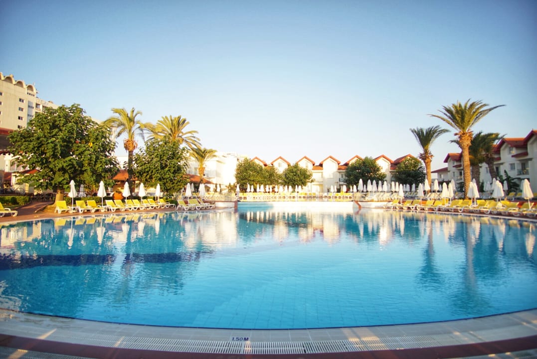 Pool Salamis Bay Conti Resort Hotel & Casino