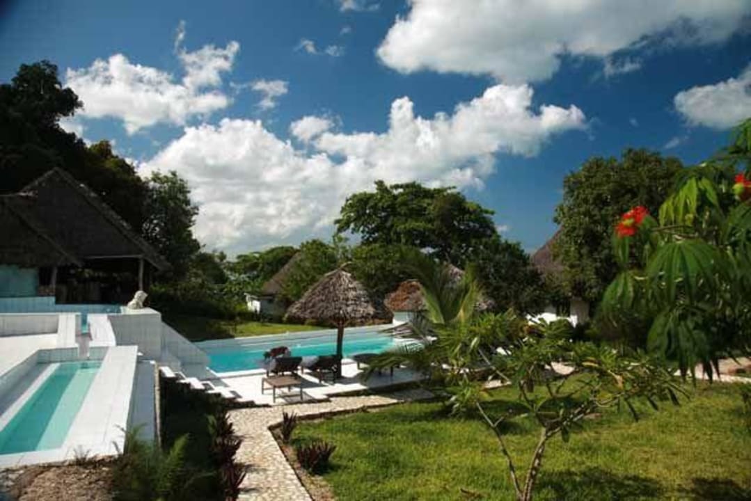 Pool Chuini Zanzibar Beach Lodge