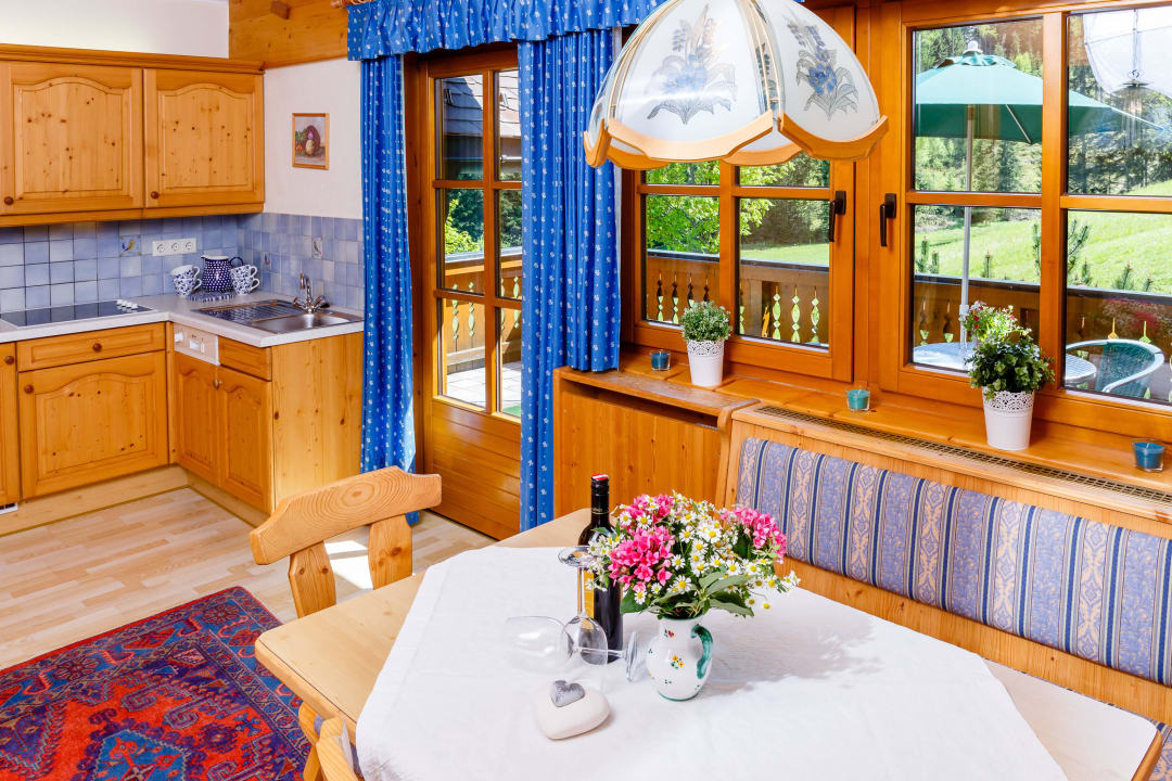 Appartement Sonnblick - hier fühlt man sich wohl  Landhaus Birgbichler - Appartements in Ramsau am Dachstein