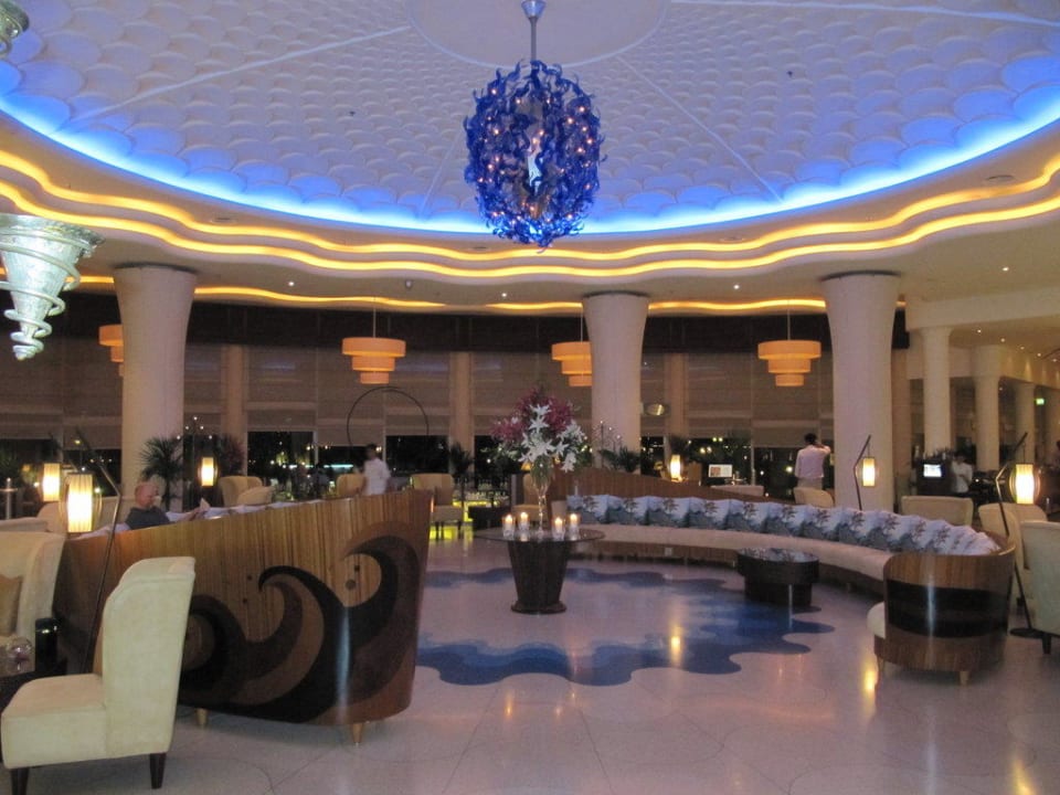 Tolle Empfangshalle Hotel Danat Jebel Dhanna Resort