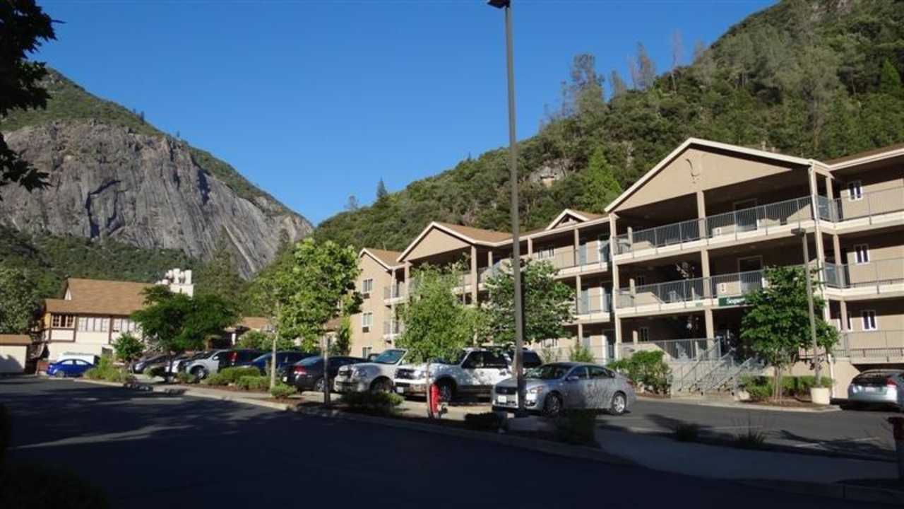 Weiter Wohngebäude Hotel Yosemite View Lodge